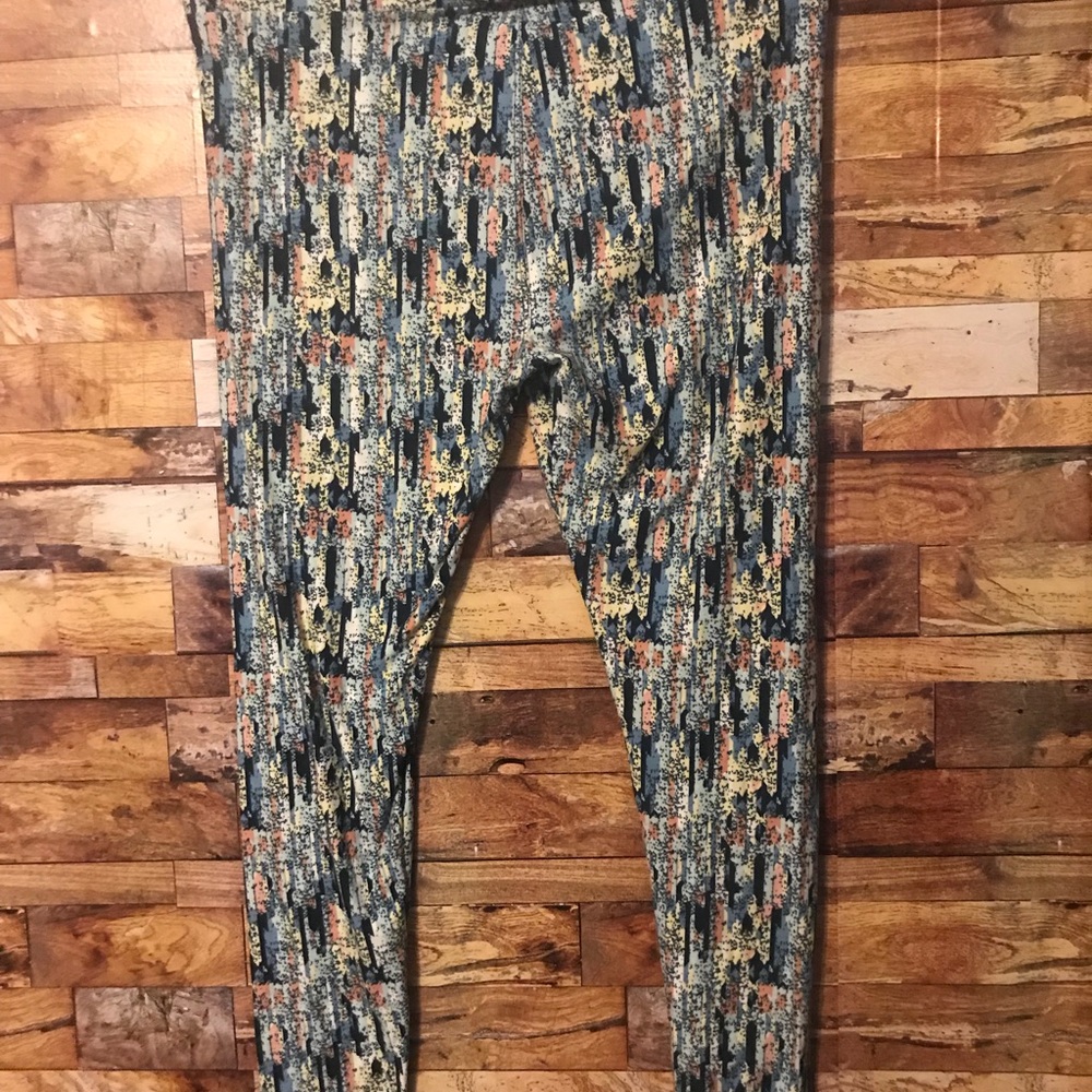 Lula roe tc leggings